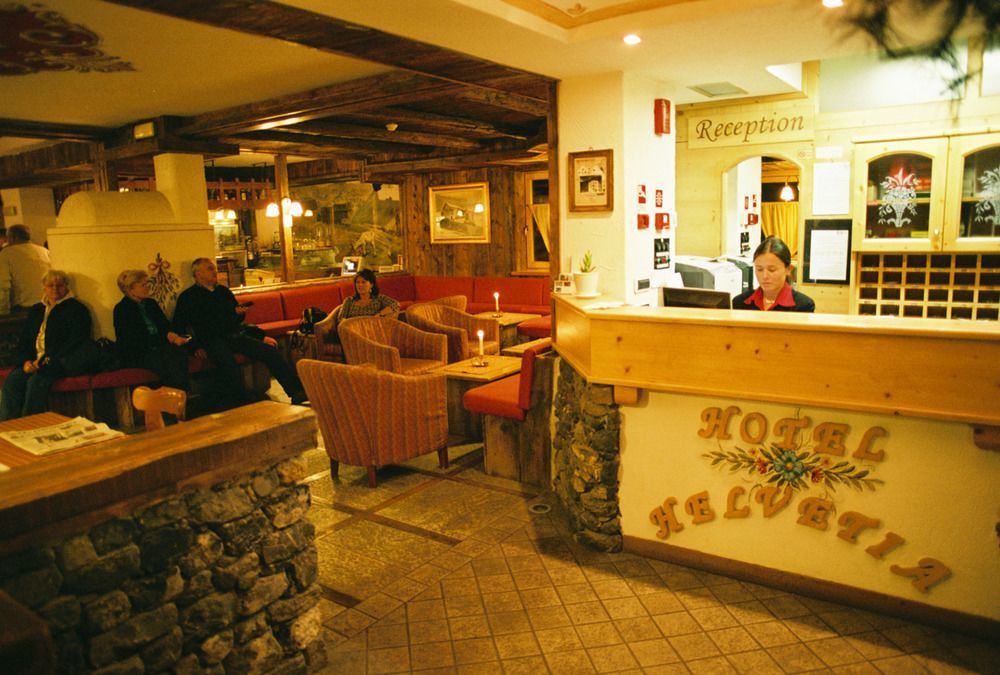 Hotel Helvetia ลีวินโญ ภายนอก รูปภาพ